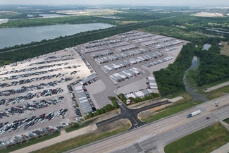 Plus de détails pour 4226 E Main St, Grand Prairie, TX - Industriel à louer