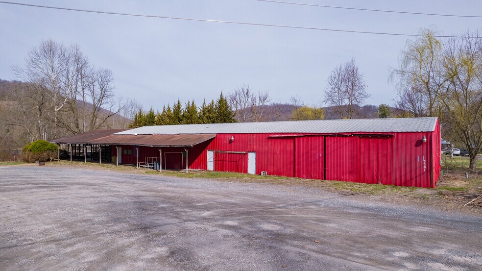 3381 N Preston Hwy, Albright, WV à vendre - Photo du bâtiment - Image 2 de 8