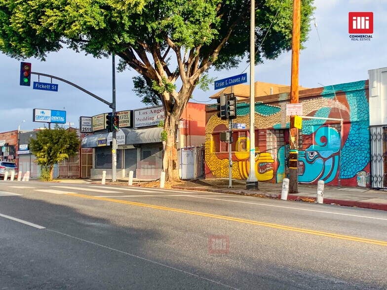2513 Cesar E Chavez, Los Angeles, CA à louer - Photo du bâtiment - Image 2 de 8