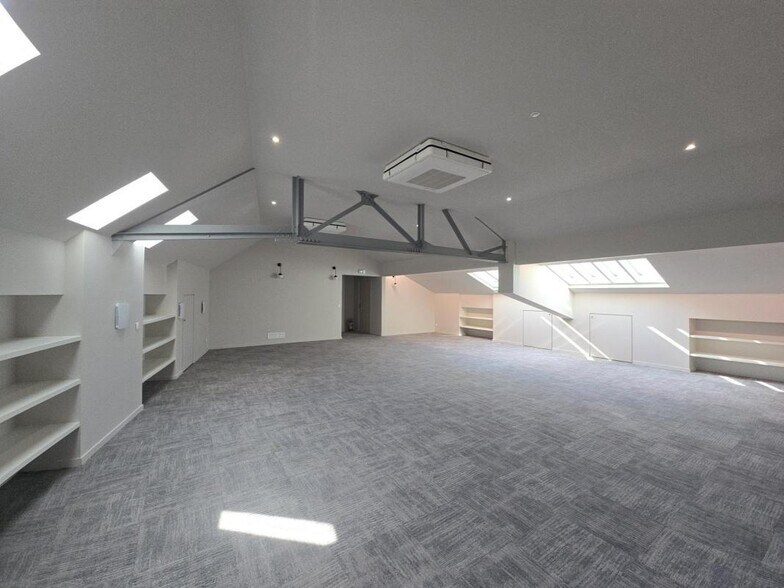 69 Rue De La République, Lyon for lease - Interior Photo - Image 2 of 7