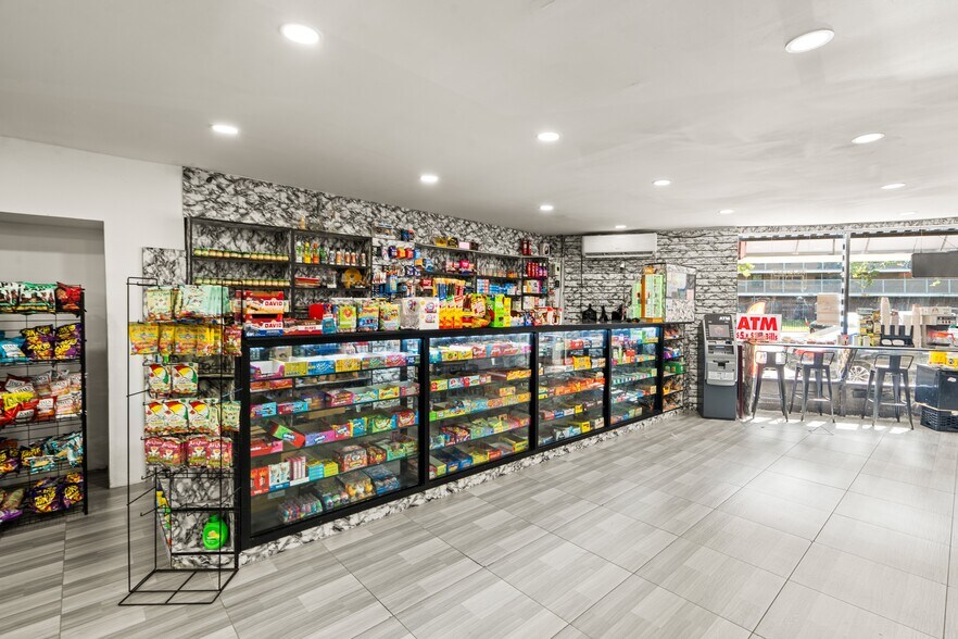 40-44 Warren Street, Staten Island, NY à louer - Photo intérieure - Image 2 de 11