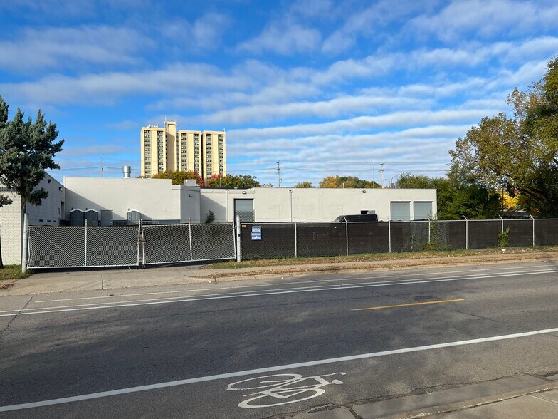 3101 N 2nd St, Minneapolis, MN à louer - Photo du bâtiment - Image 2 de 7