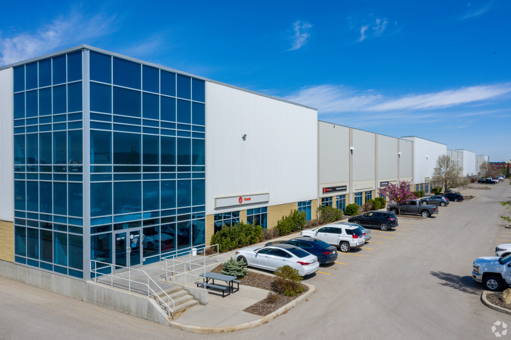 10905 48th St SE, Calgary, AB for lease Primary Photo- Image 1 of 5