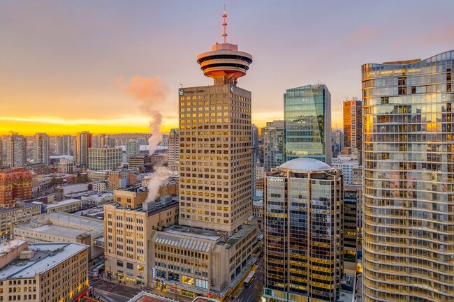 Plus de détails pour 555 W Hastings St, Vancouver, BC - Commerce de détail à louer