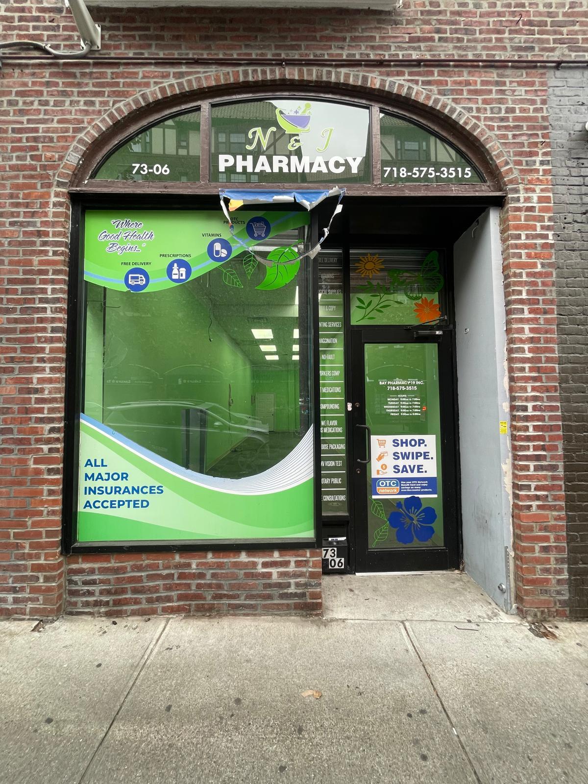 7320 Austin St, Flushing, NY à louer Photo du bâtiment- Image 1 de 3