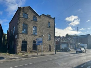 Halifax Road, Liversedge for lease Building Photo- Image 1 of 1