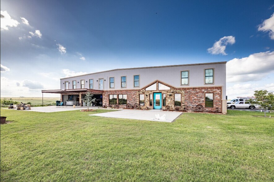 11650 E Gore Blvd, Lawton, OK for sale - Primary Photo - Image 1 of 18