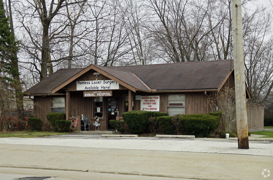 1467 W Bagley Rd, Berea, OH for sale - Primary Photo - Image 1 of 1