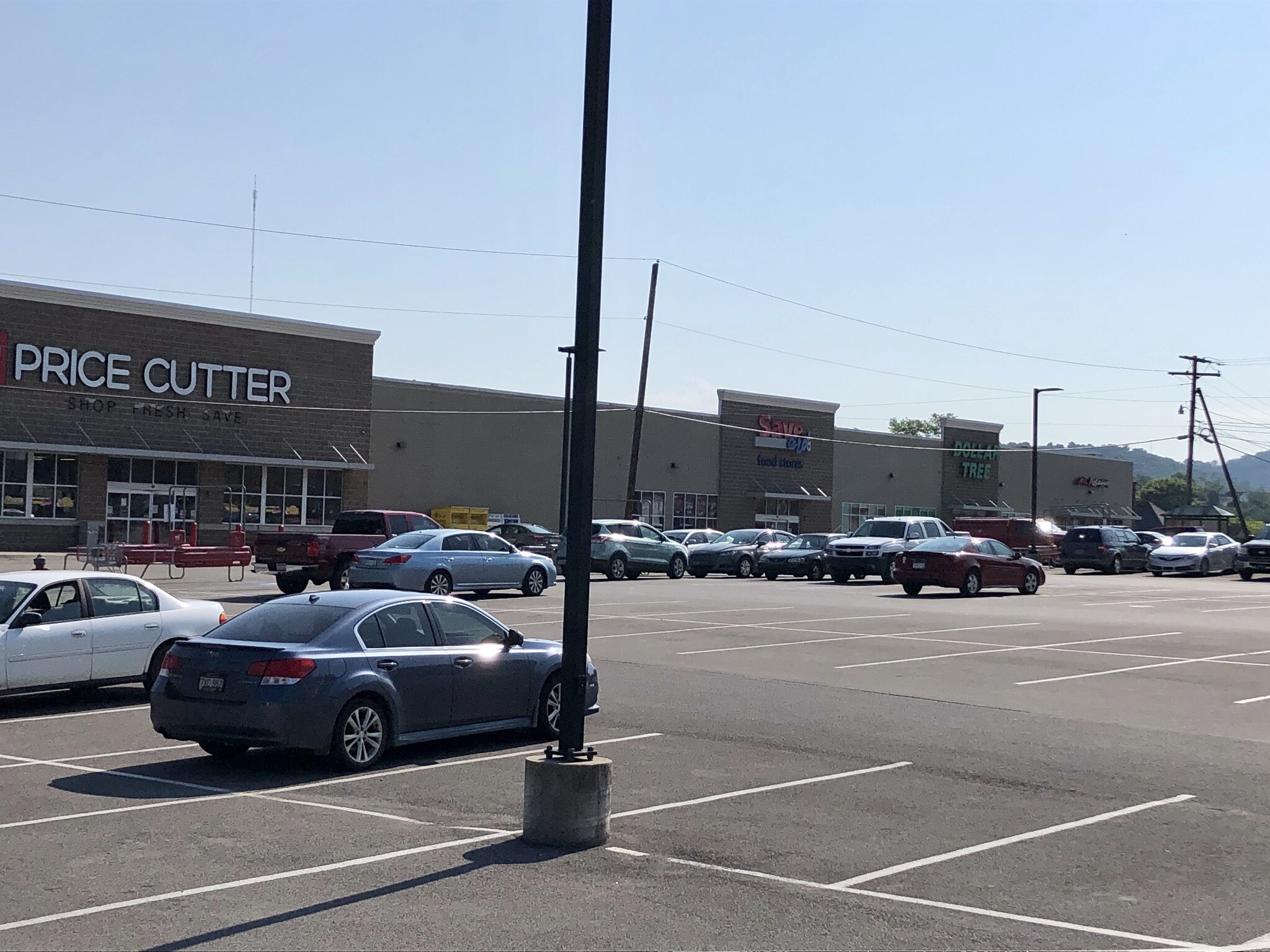 1708-1724 Adams Ave, Clarksburg, WV for lease Primary Photo- Image 1 of 4