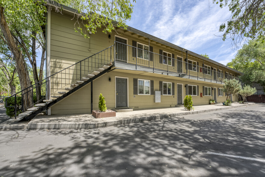 1668 Locust St, Reno, NV à vendre - Photo du bâtiment - Image 1 de 1