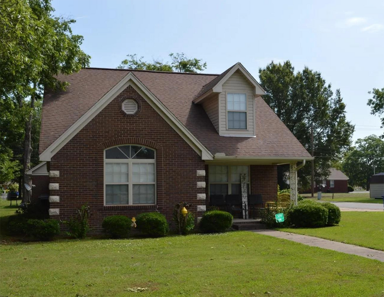 309 Home St, Marked Tree, AR à vendre - Photo principale - Image 1 de 2