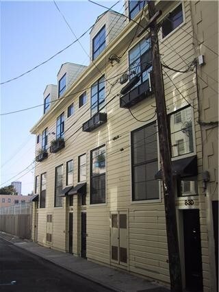 Plus de détails pour 83 Wiese St, San Francisco, CA - Bureau/Commerce de détail à louer