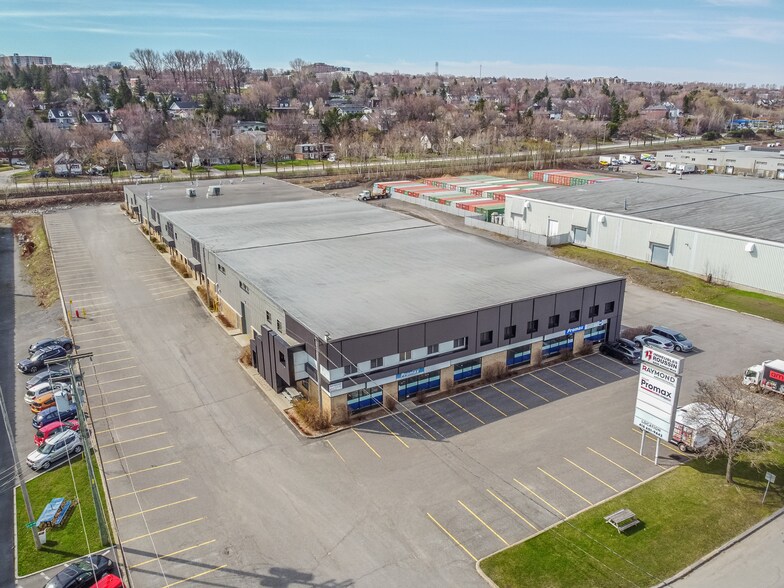 2435 Av Watt, Québec, QC à louer - Photo du bâtiment - Image 2 de 7