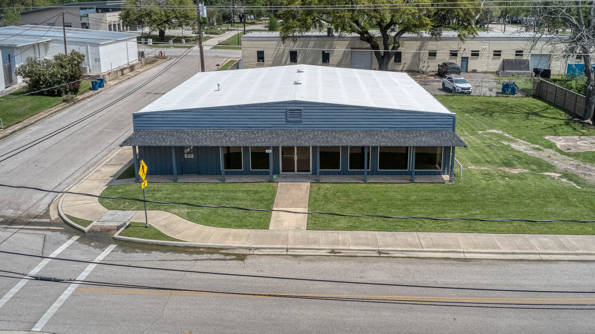 1118 Smith St, Waller, TX à vendre Photo du bâtiment- Image 1 de 1