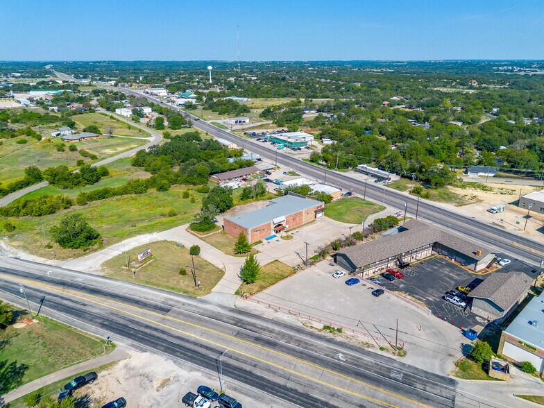 1228 Ranger Hwy, Weatherford, TX à vendre - Photo du bâtiment - Image 2 de 25