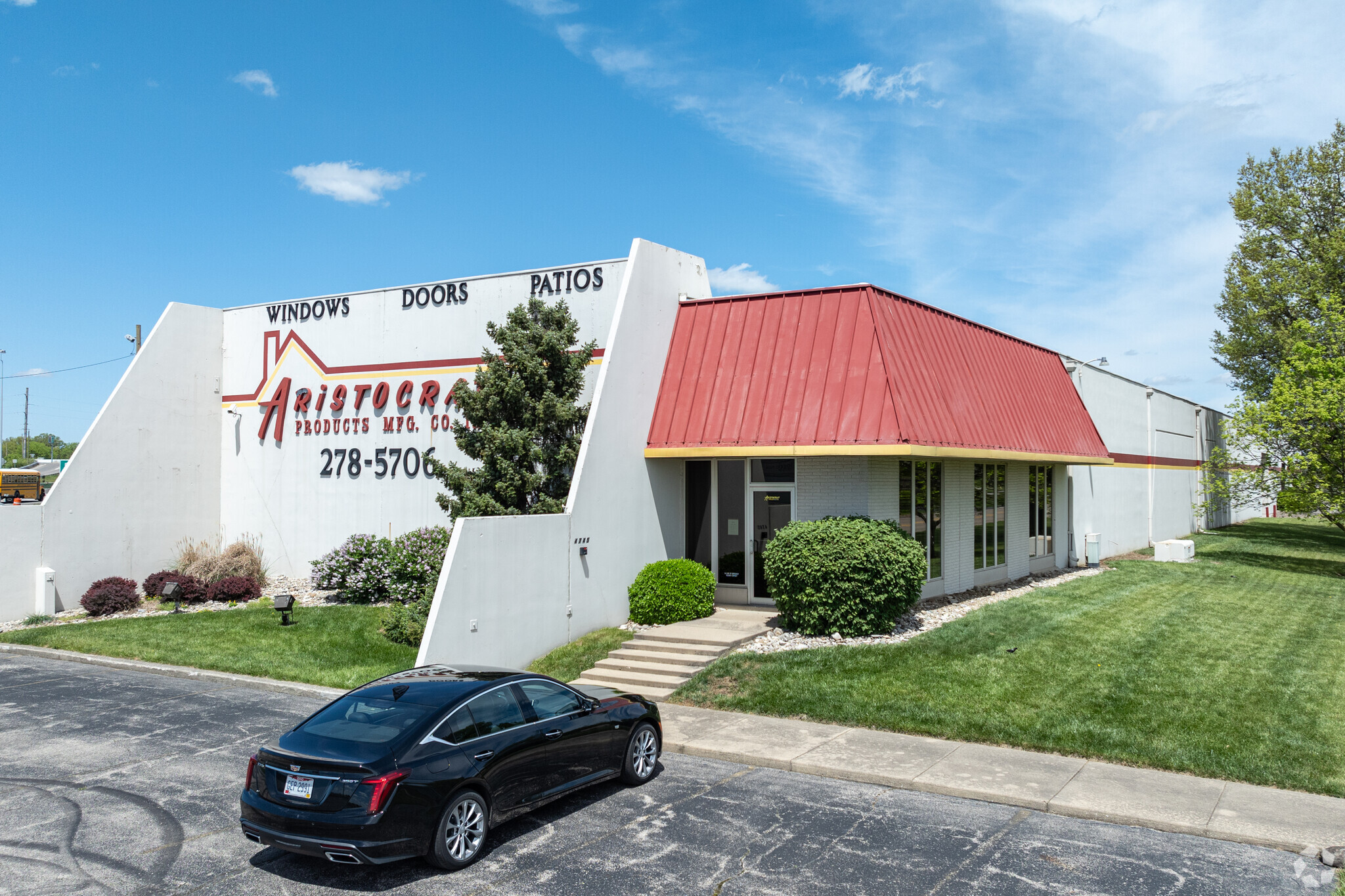 4745 Wadsworth Rd, Dayton, OH for lease Primary Photo- Image 1 of 55