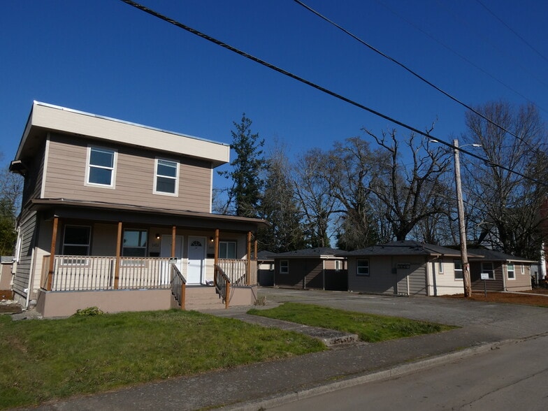 2451-2473 Trade St SE, Salem, OR for sale - Primary Photo - Image 1 of 12