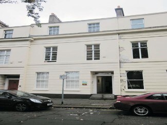 Plus de détails pour 9 Upper Cres, Belfast - Bureau à louer