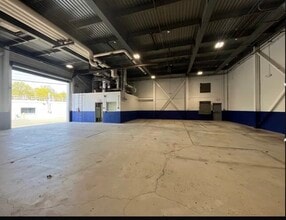13 West St, East Hanover, NJ for lease Interior Photo- Image 2 of 6
