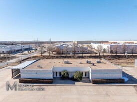 3613-3621 S Moulton Dr, Oklahoma City OK - Entrepôt