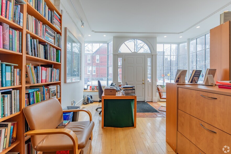 386 Huron St, Toronto, ON à louer - Numérisation 3D de Matterport - Image 2 de 13