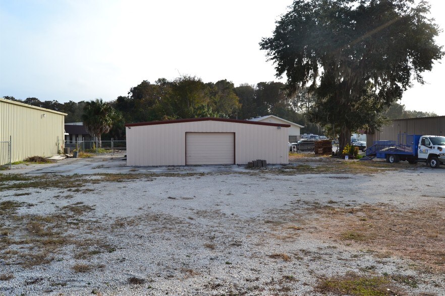 6603 Industrial Ave, Port Richey, FL à louer - Photo du bâtiment - Image 3 de 9