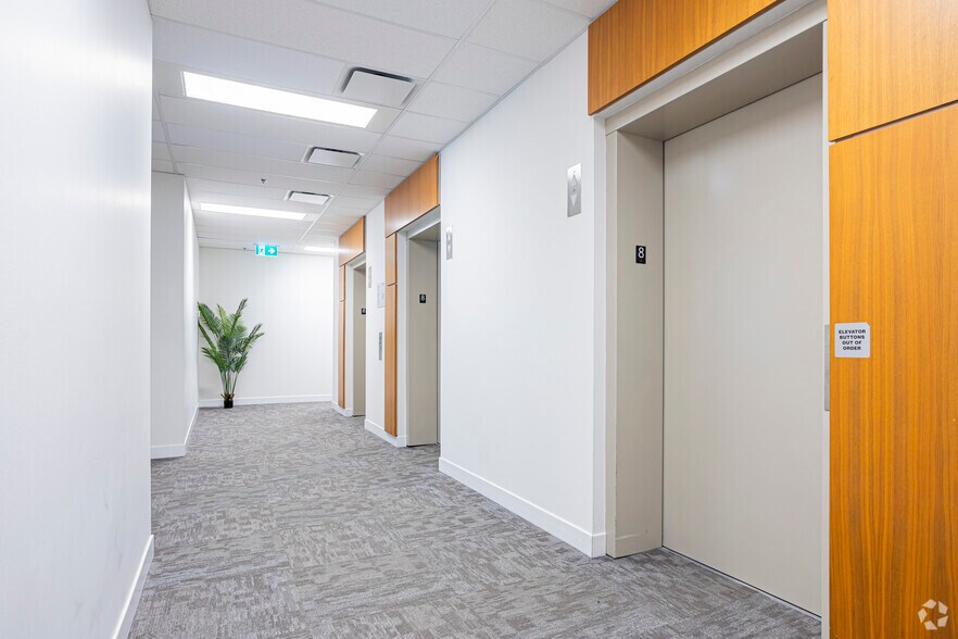 903 8th Ave SW, Calgary, AB à louer - Photo intérieure - Image 2 de 33