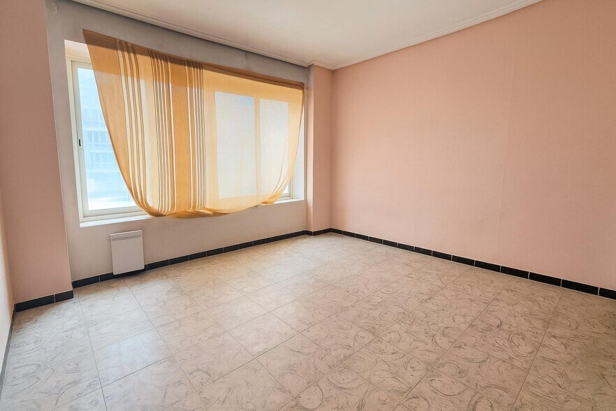 Carrer Filet de Fora, 4, Elche, Alicante for sale - Building Photo - Image 3 of 19