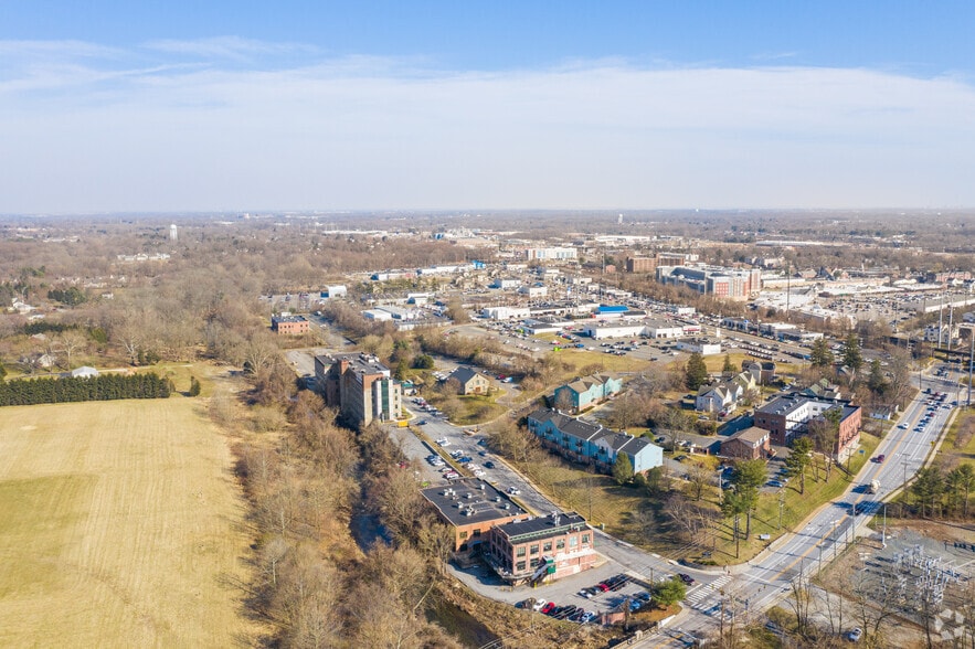 300 Creek View Rd, Newark, DE for lease - Aerial - Image 3 of 17