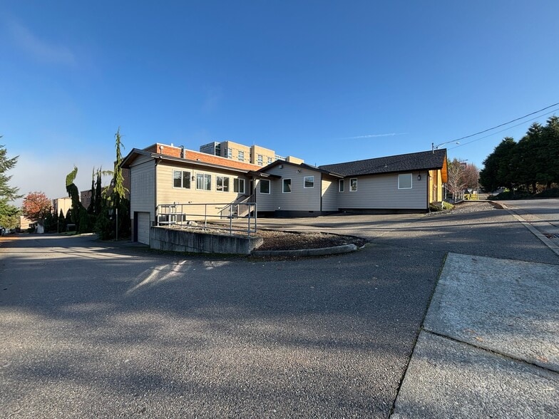 1430 3rd St SE, Puyallup, WA for lease - Building Photo - Image 2 of 6