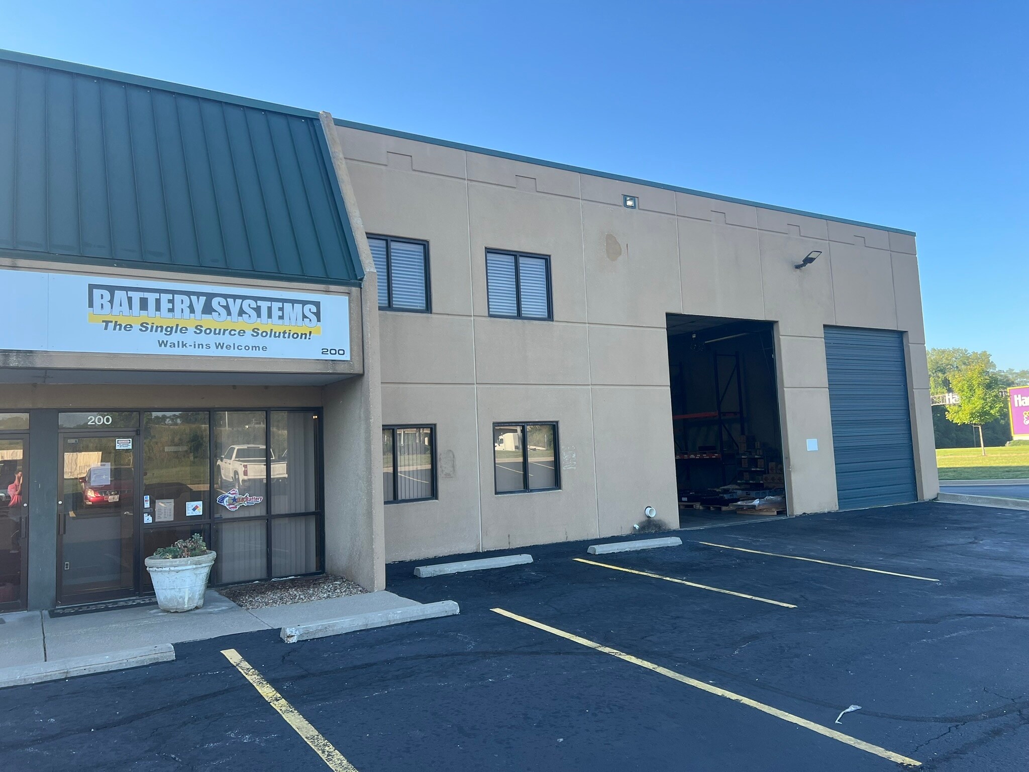 2604 NE Industrial Dr, Kansas City, MO à louer Photo intérieure- Image 1 de 3