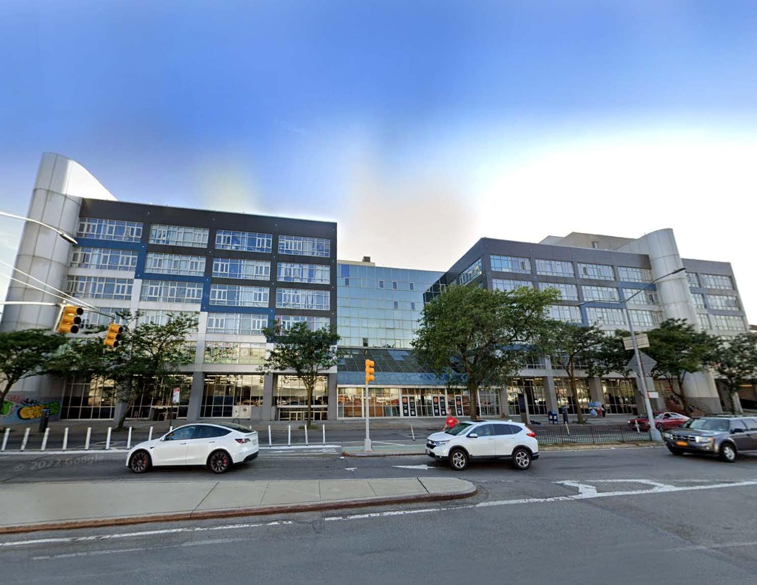 90-02 Queens Blvd, Elmhurst, NY for lease Building Photo- Image 1 of 13