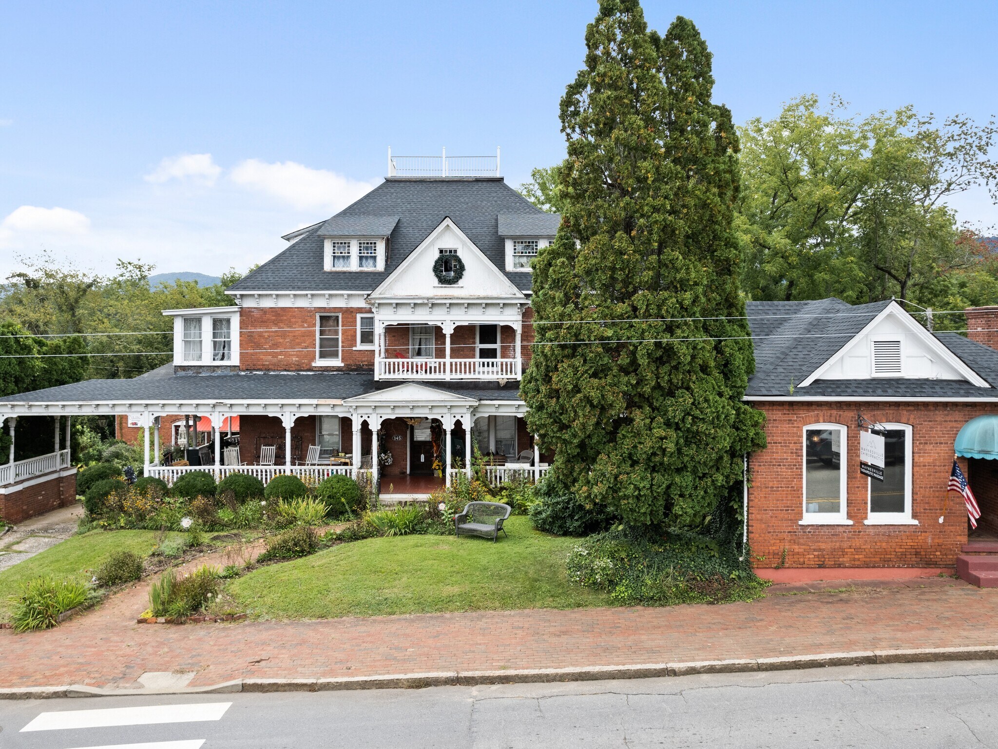 123 S Main St, Waynesville, NC for sale Primary Photo- Image 1 of 13