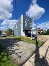 229 State St, Baden, PA à louer Photo du bâtiment- Image 1 de 5