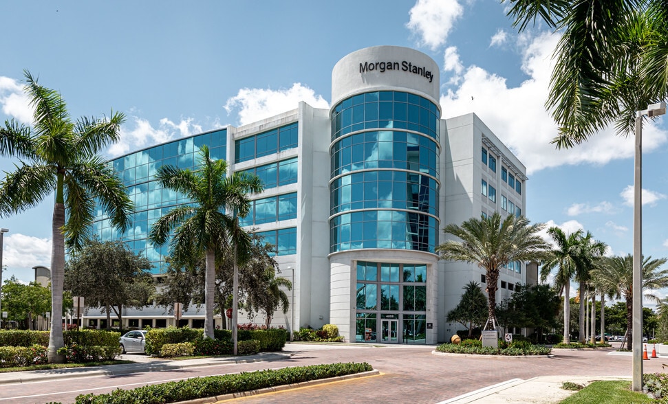 4855 Technology Way, Boca Raton, FL à louer - Photo du bâtiment - Image 1 de 5