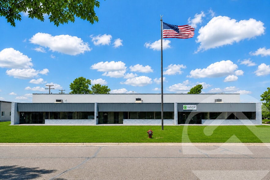 29425-29445 Wall St, Wixom, MI à louer - Photo principale - Image 1 de 3