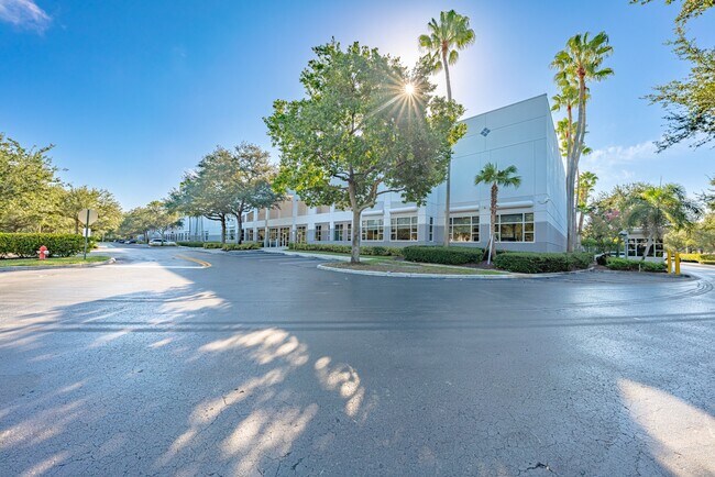 More details for 2965 West Corporate Lakes Blvd, Weston, FL - Industrial for Lease