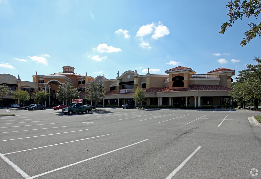 11901-11951 International Dr, Orlando, FL à louer - Photo du bâtiment - Image 2 de 5