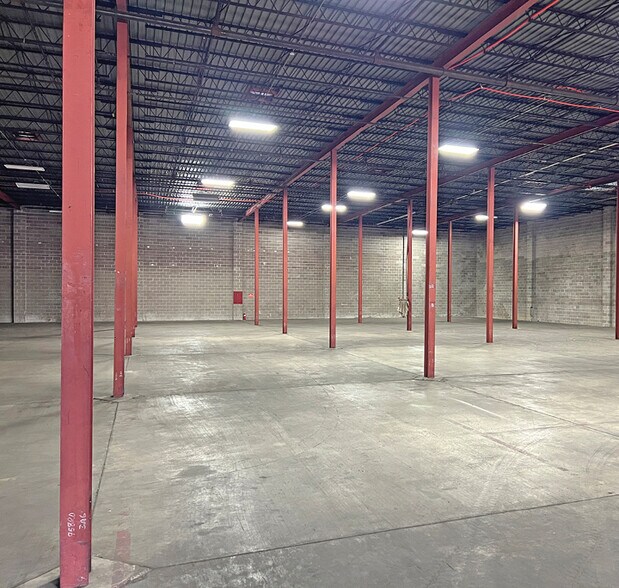 3569 Air Park St, Memphis, TN à vendre - Photo intérieure - Image 2 de 6