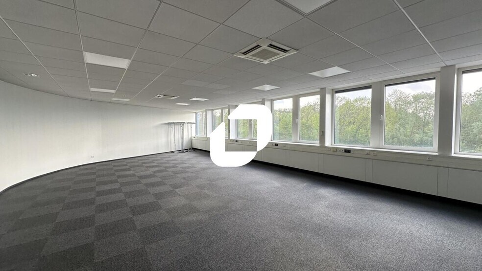 3 Rue Alexandre Volta, Mundolsheim for lease - Interior Photo - Image 3 of 39