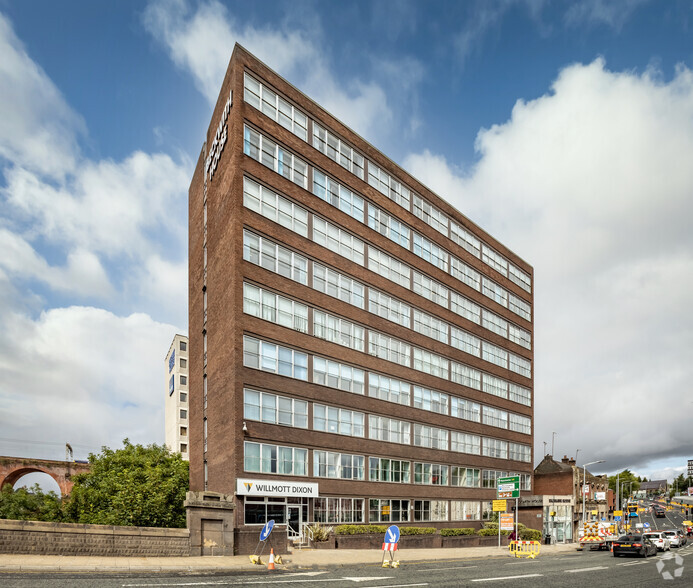 1 Wellington Rd N, Stockport for lease - Primary Photo - Image 1 of 9