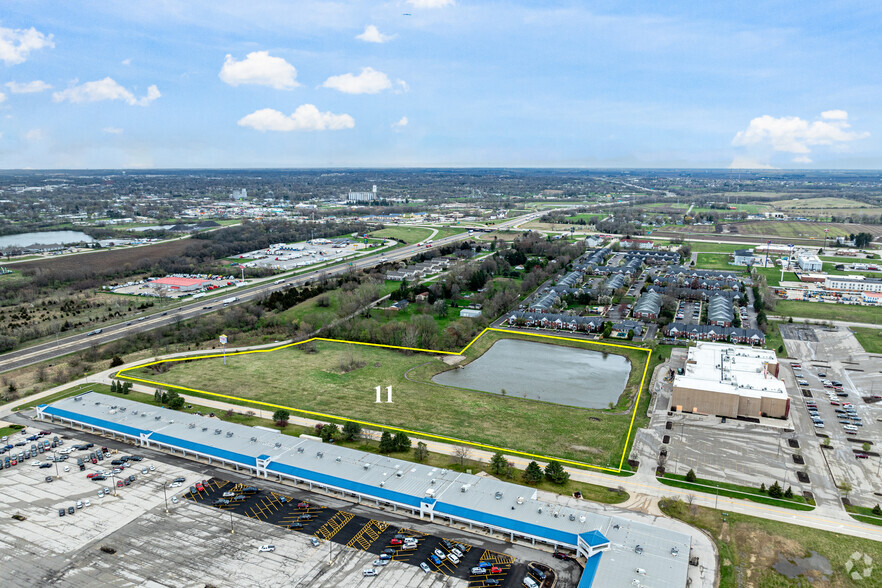 1021 Wylie Dr, Bloomington, IL for sale - Aerial - Image 3 of 20