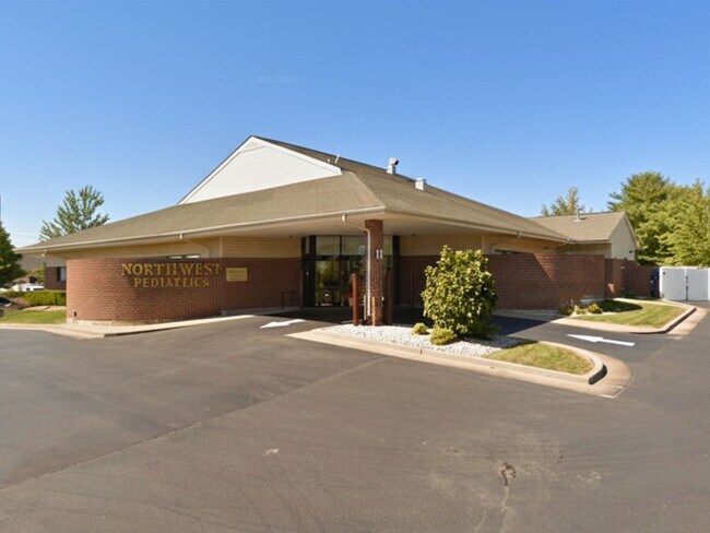 More details for 11 Garvey Pky, Saint Charles, MO - Office for Sale