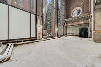 550 Madison Ave, New York, NY for lease Interior Photo- Image 1 of 7