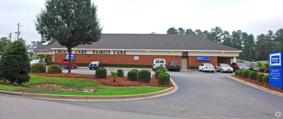 7659 Garners Ferry Rd, Columbia, SC à louer - Photo du bâtiment - Image 2 de 19