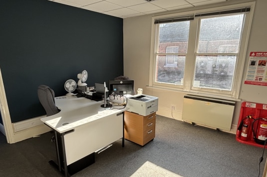 13-15 High St, Marlow for lease Interior Photo- Image 1 of 4
