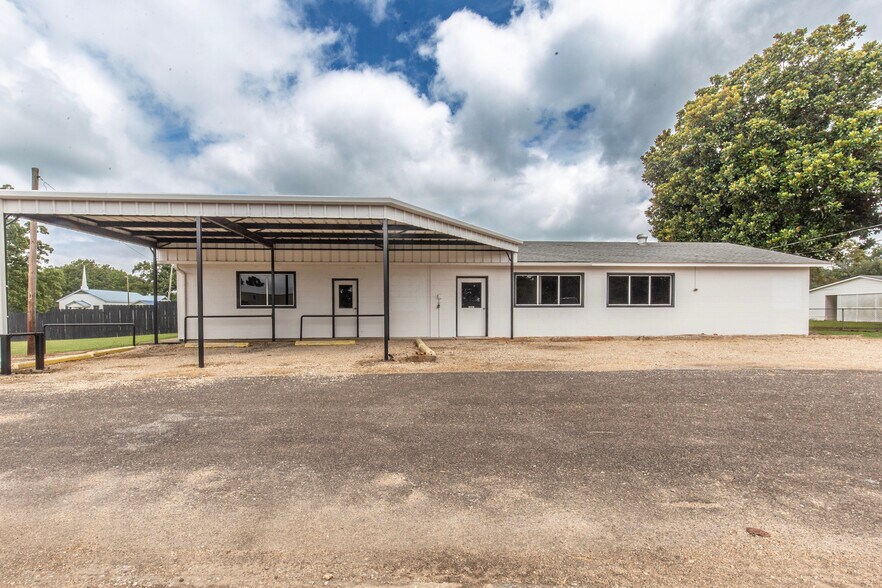 4846 US Highway 67 W, Simms, TX à vendre - Photo du bâtiment - Image 1 de 41