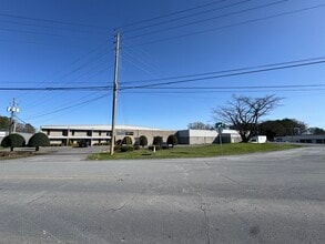 543 SE Callahan Rd, Dalton, GA for lease Building Photo- Image 2 of 6