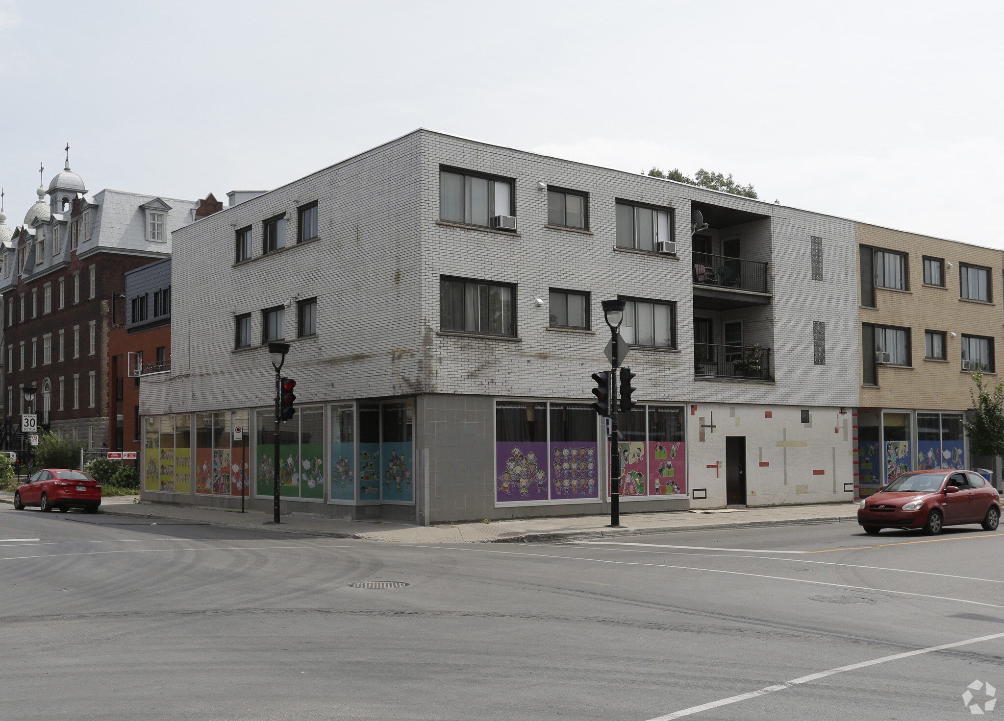 1760-1770 Av De L'église, Montréal, QC for sale Primary Photo- Image 1 of 2