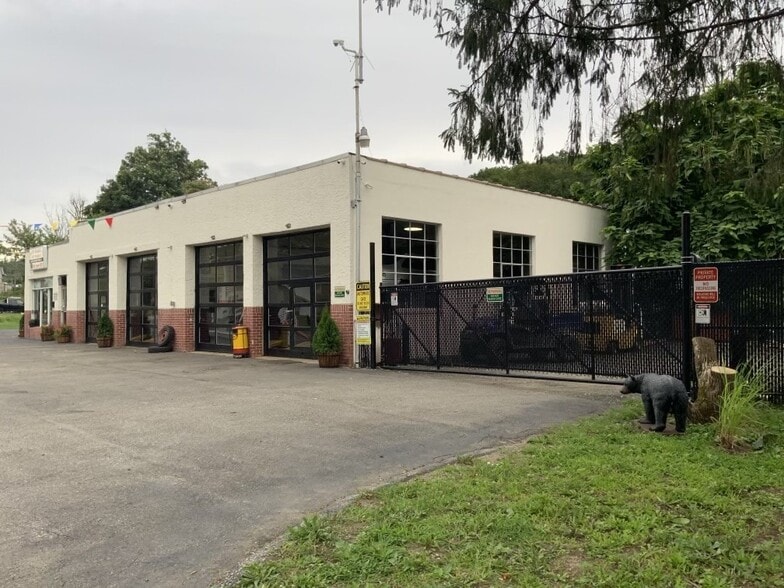 13 Main St, Ogdensburg, NJ for sale - Building Photo - Image 2 of 8